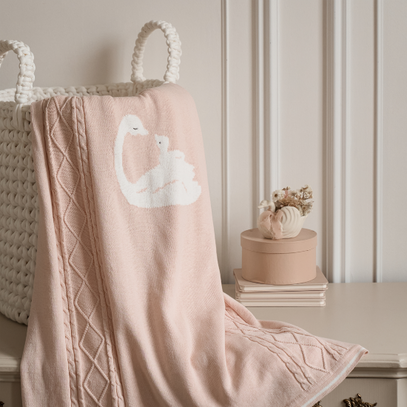 Swan Cotton Cable Knit Blanket