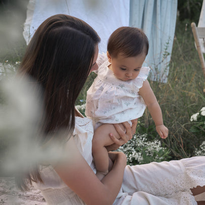 English Rose Swiss Dot Bubble