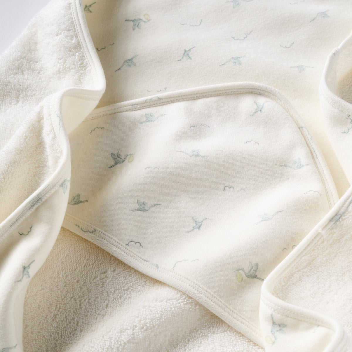 Stork Print Bath Wrap view 7