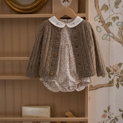 Berry Vines Embroidered Collar Bubble