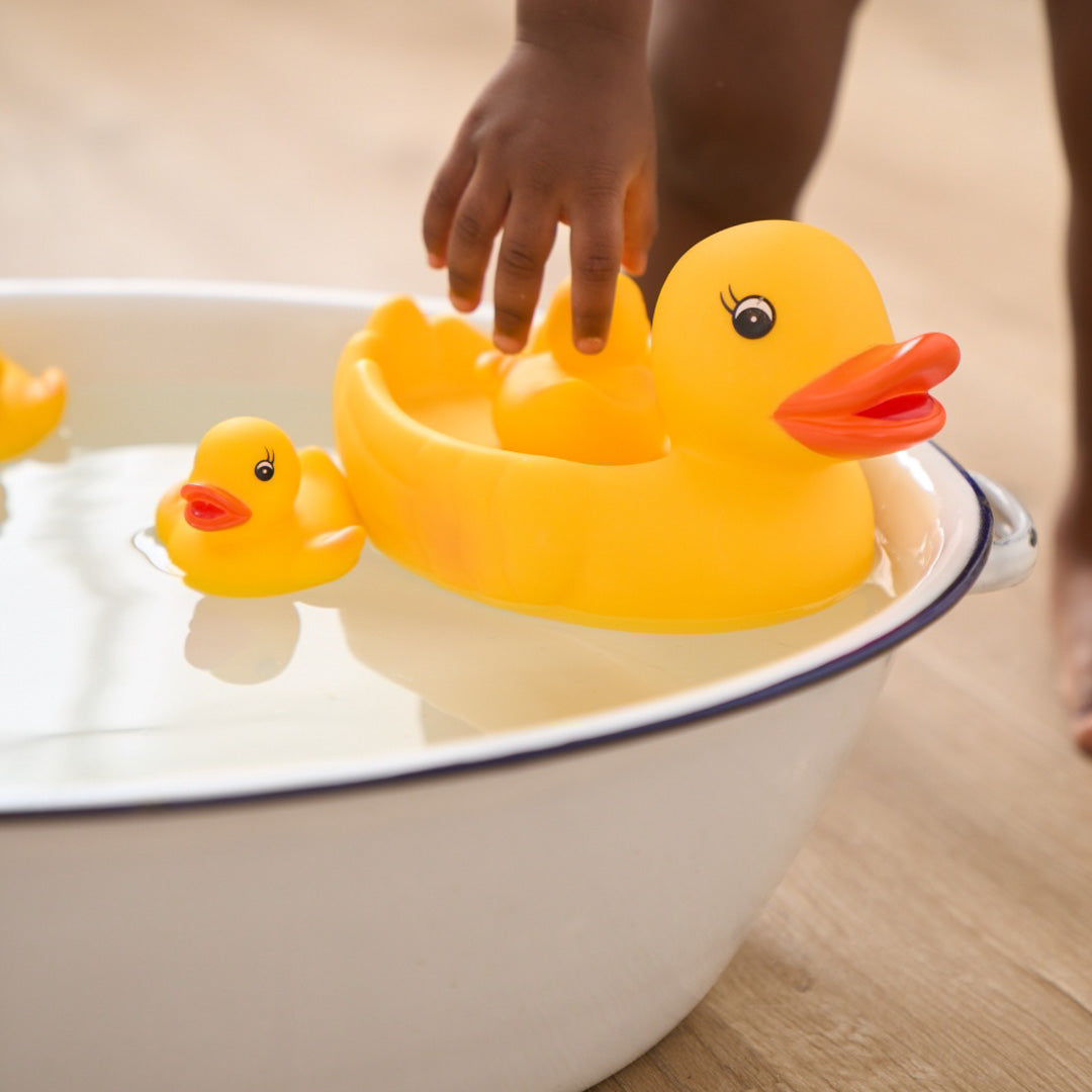 Baby duck sale bath