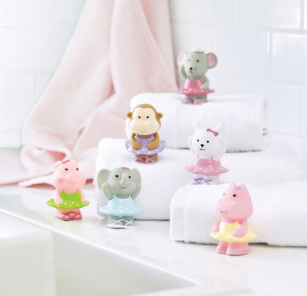 Pooh best sale bath toys