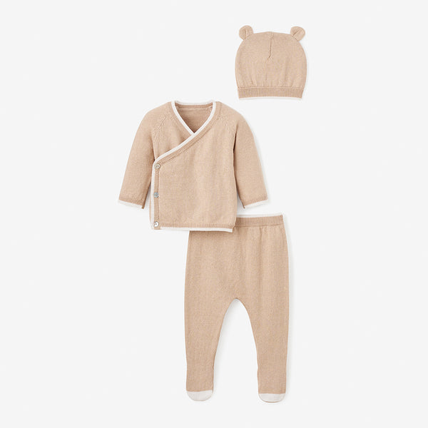 Cashmere offers baby outfit